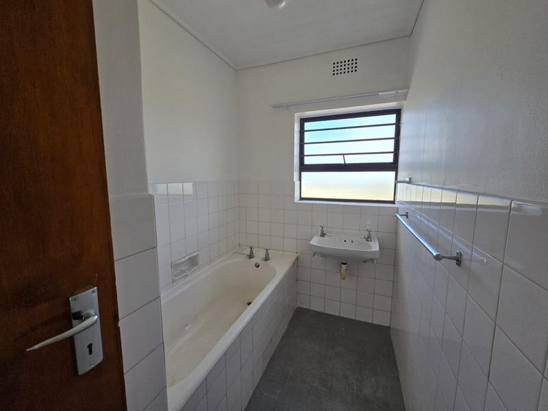 To Let 2 Bedroom Property for Rent in Thornton Western Cape